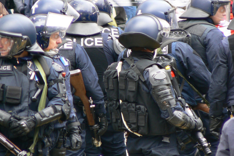 police policiers répression manifestations retraites
