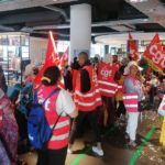 Grève à Louvre Hotels : action surprise des femmes de chambre et leurs collègues