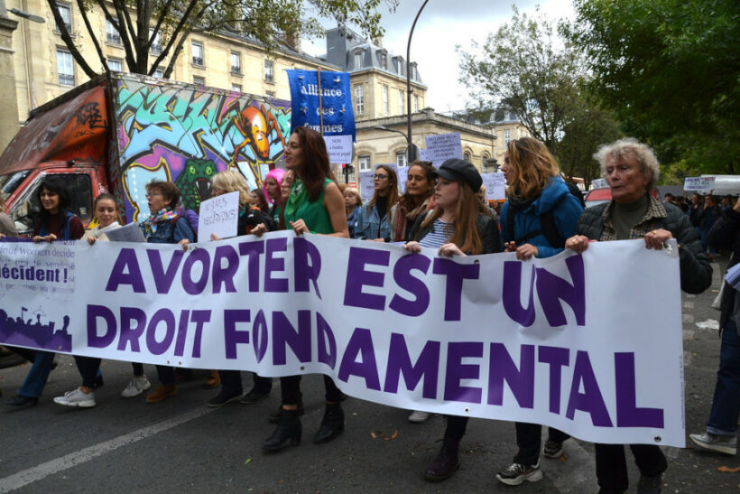 manif-avortement-France-820x547.jpg